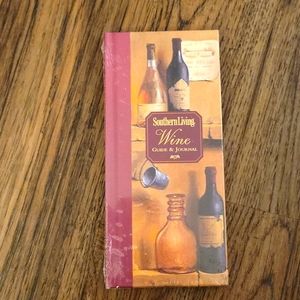 Southern Living Wine Guide & Journal (hardback)